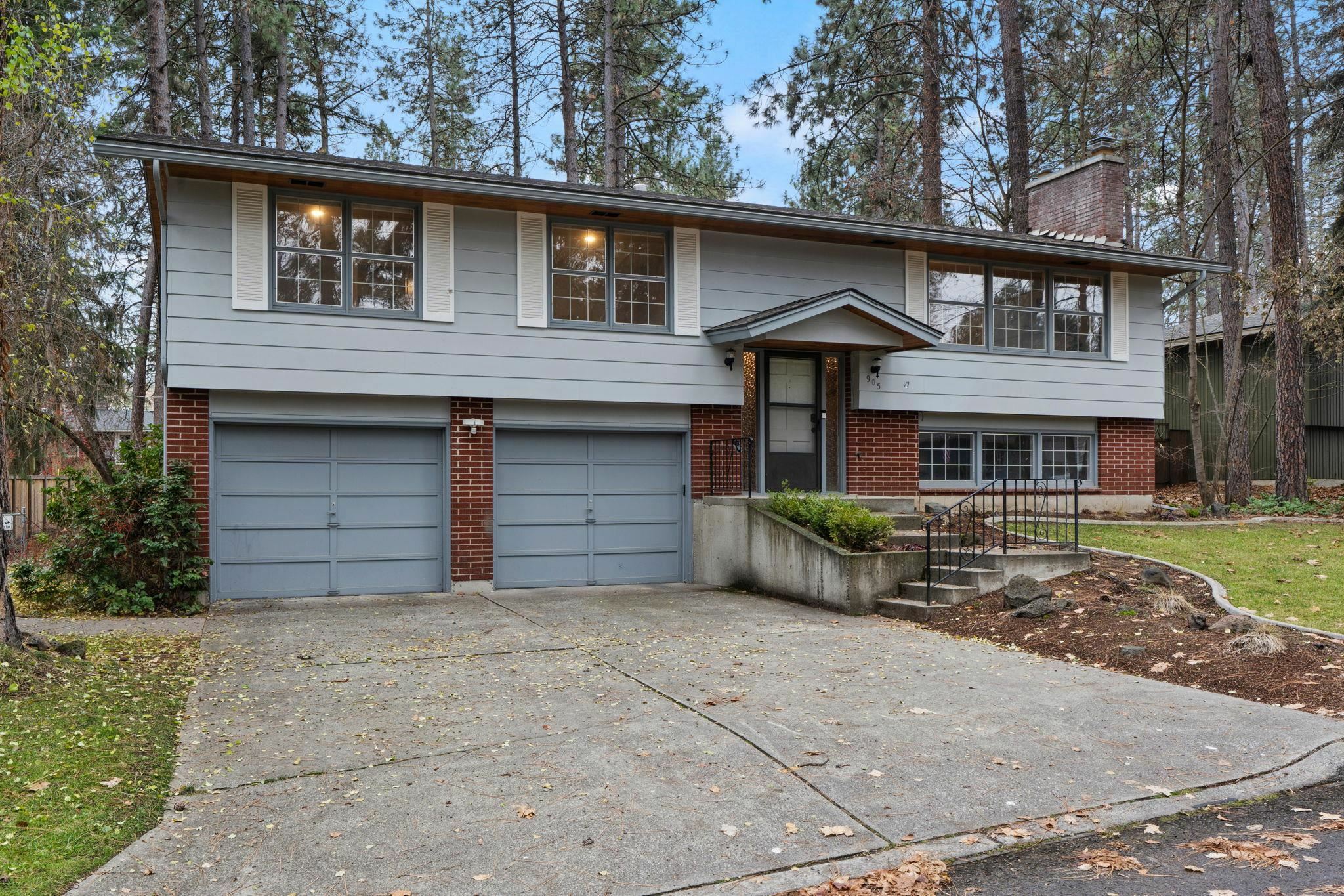 Property Photo:  905 W Teal Ave  WA 99218 