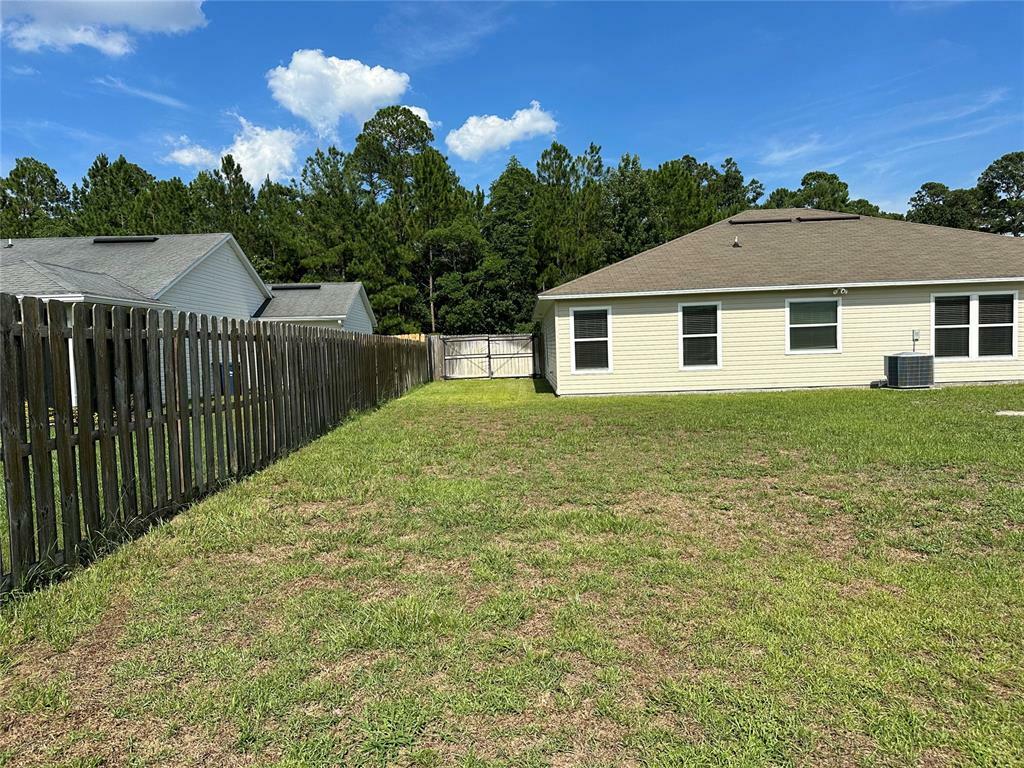 Property Photo:  78071 Duckwood Trail  FL 32097 