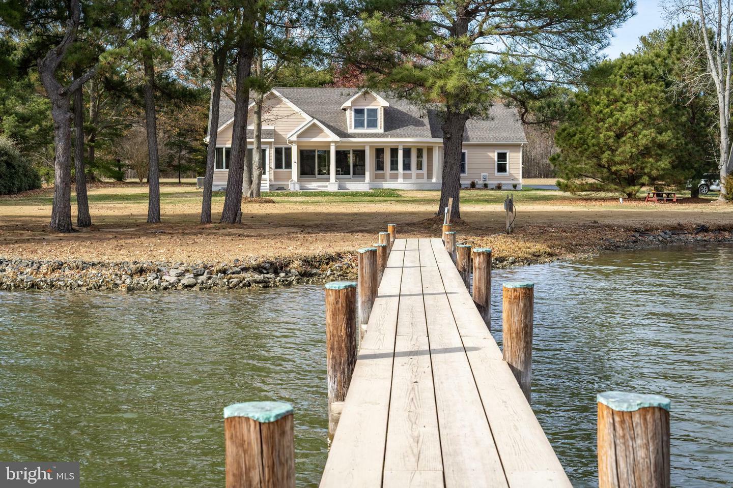 Property Photo:  9175 Mallard Point Court  MD 21647 