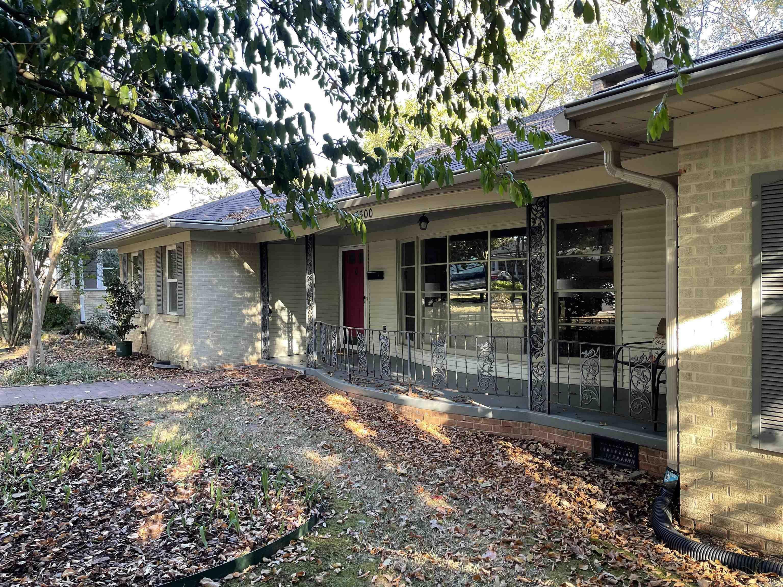 Property Photo:  5500 N Grandview Street  AR 72207 