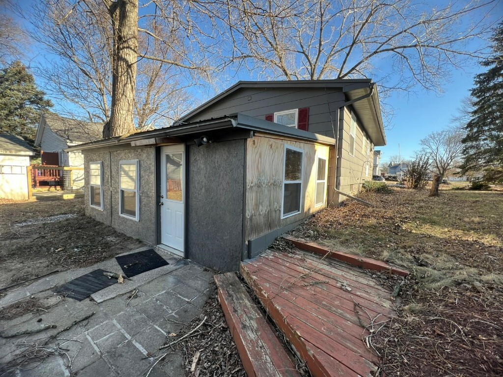 Property Photo:  716 2nd Avenue SW  IA 50662 