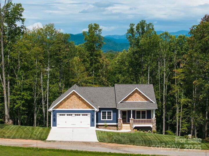 224 Country Drive  Mars Hill NC 28754 photo