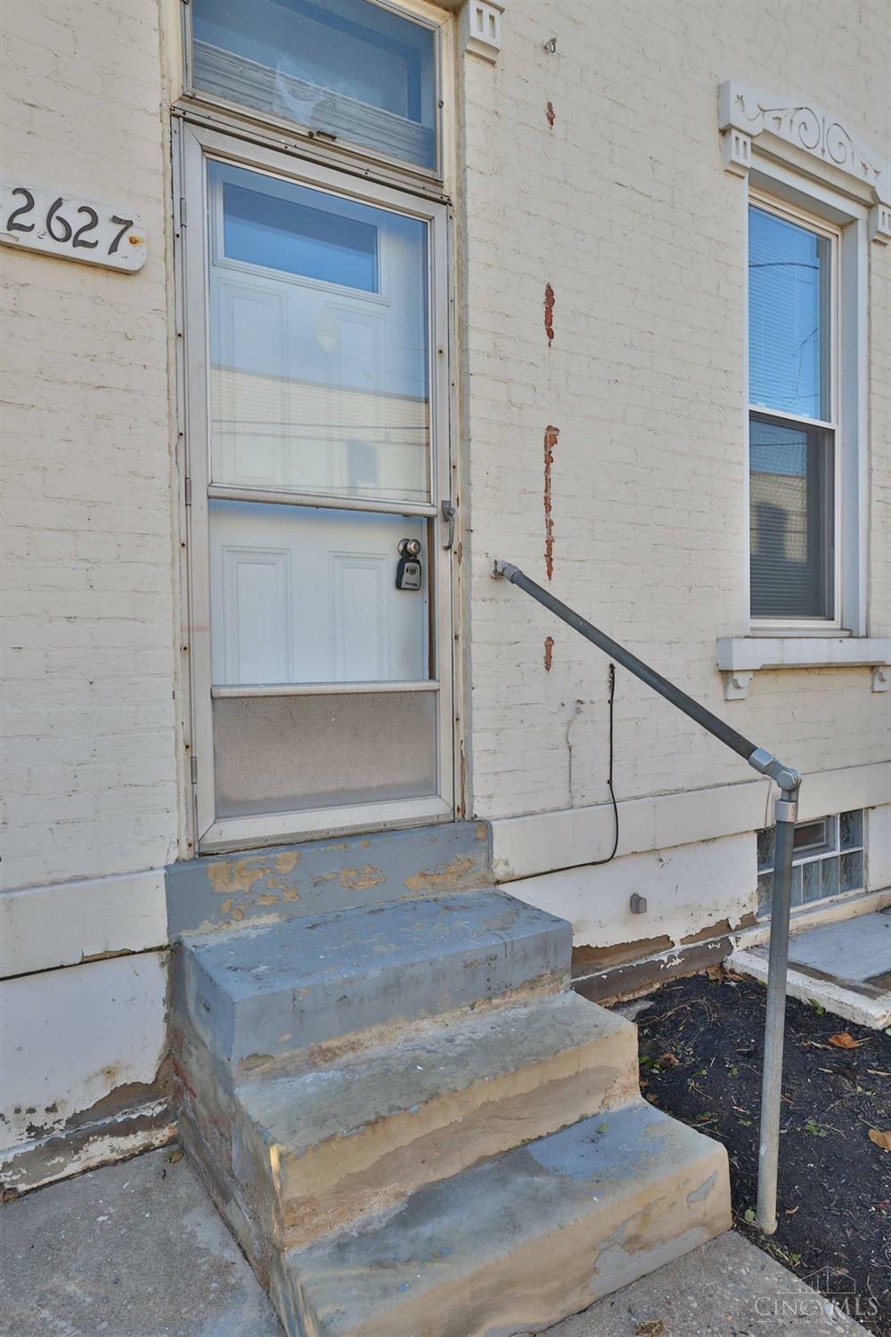 Property Photo:  2627 Cook Street  OH 45214 