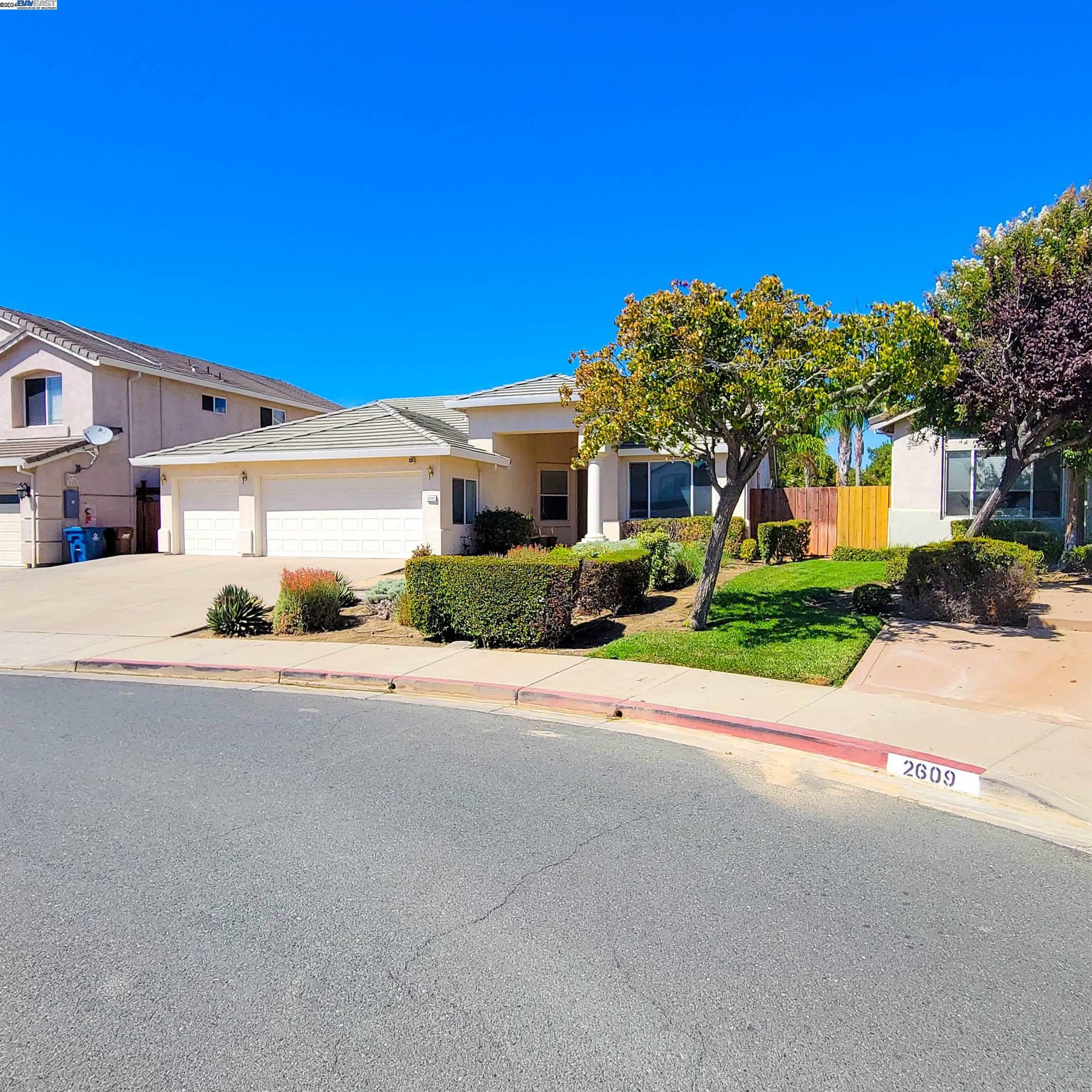 Property Photo:  2605 Sage Ct  CA 94531 