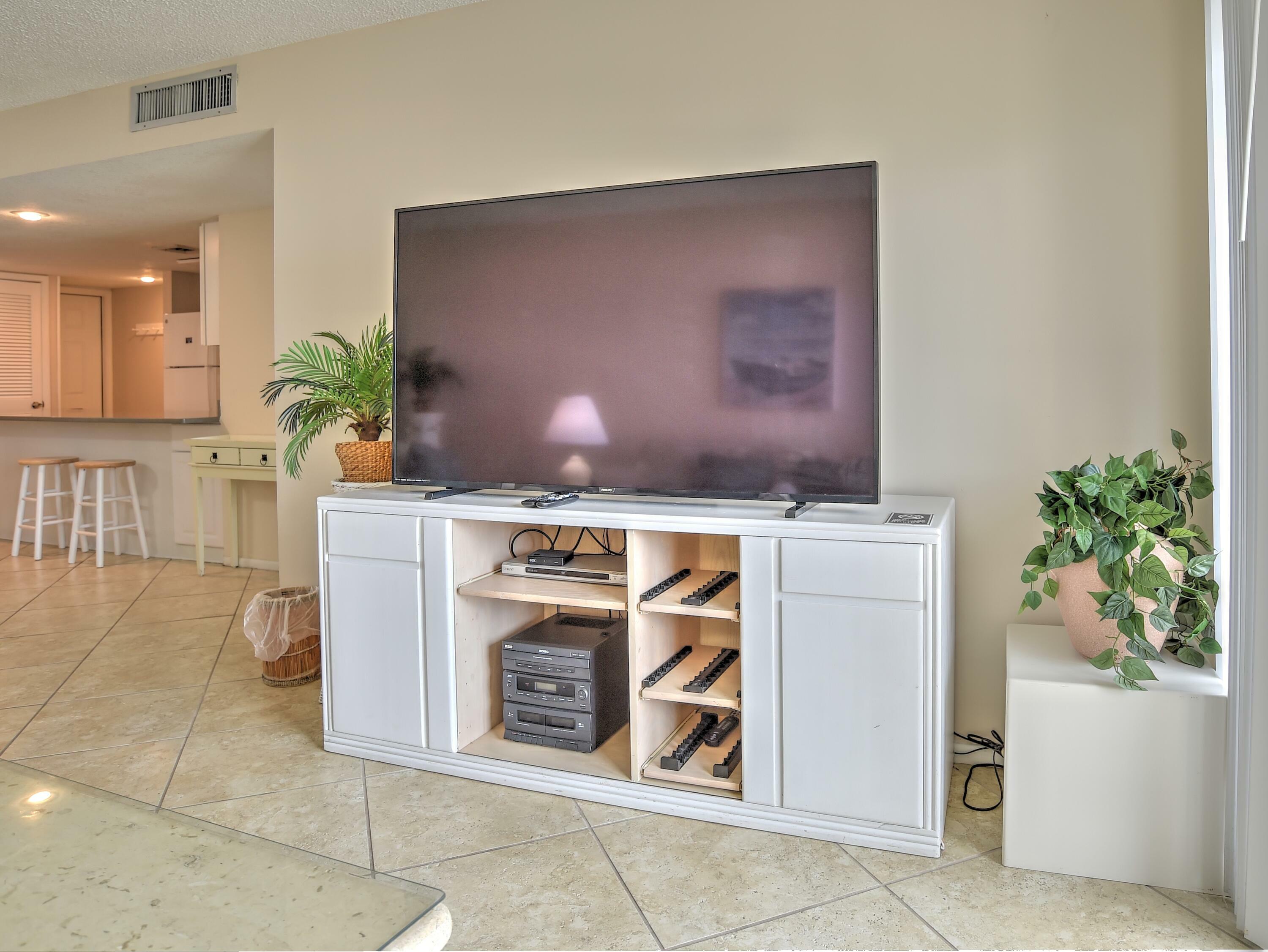 Property Photo:  510 Gulf Shore Drive Unit 520  FL 32541 