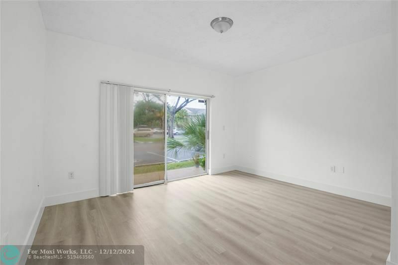 Property Photo:  1731 NW 96th Ter 2E  FL 33024 