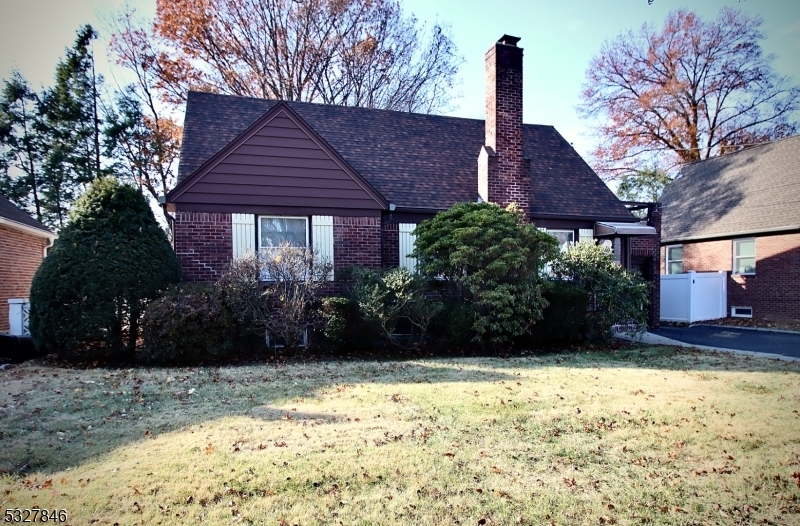 Property Photo: 5 Summit Ave NJ 07410