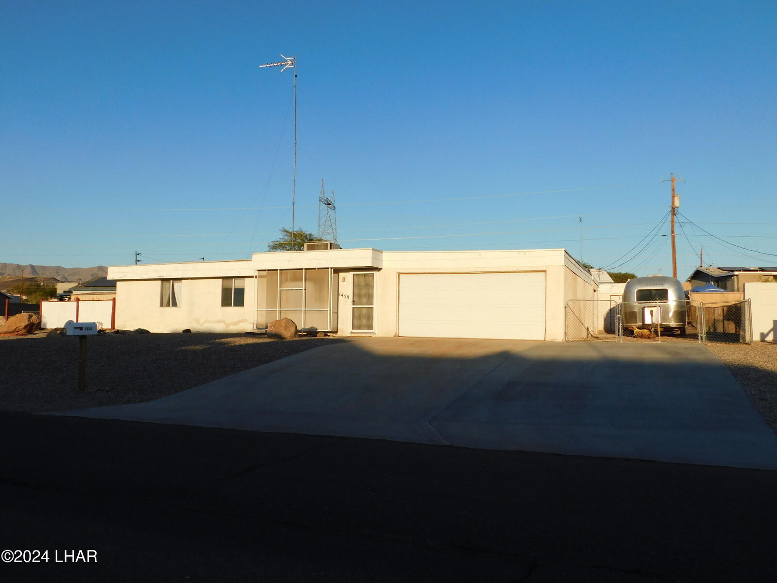 Property Photo:  1458 N Blackfoot Ln  AZ 86406 