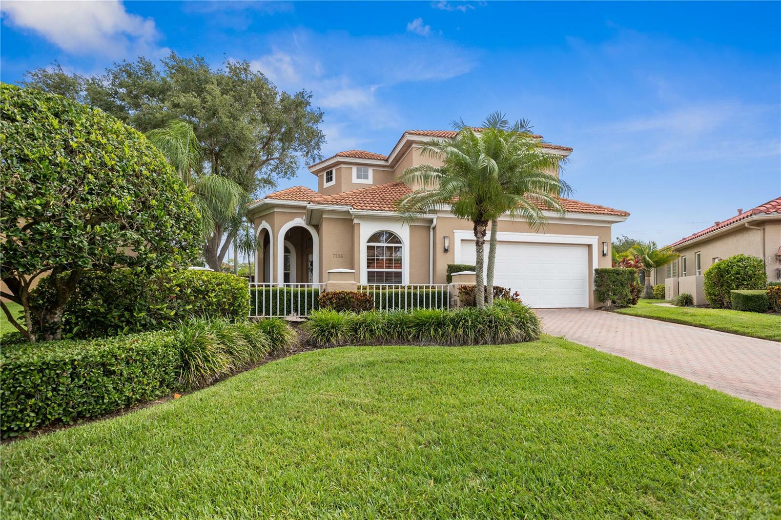 Property Photo:  7286 Maidencane Court  FL 33777 