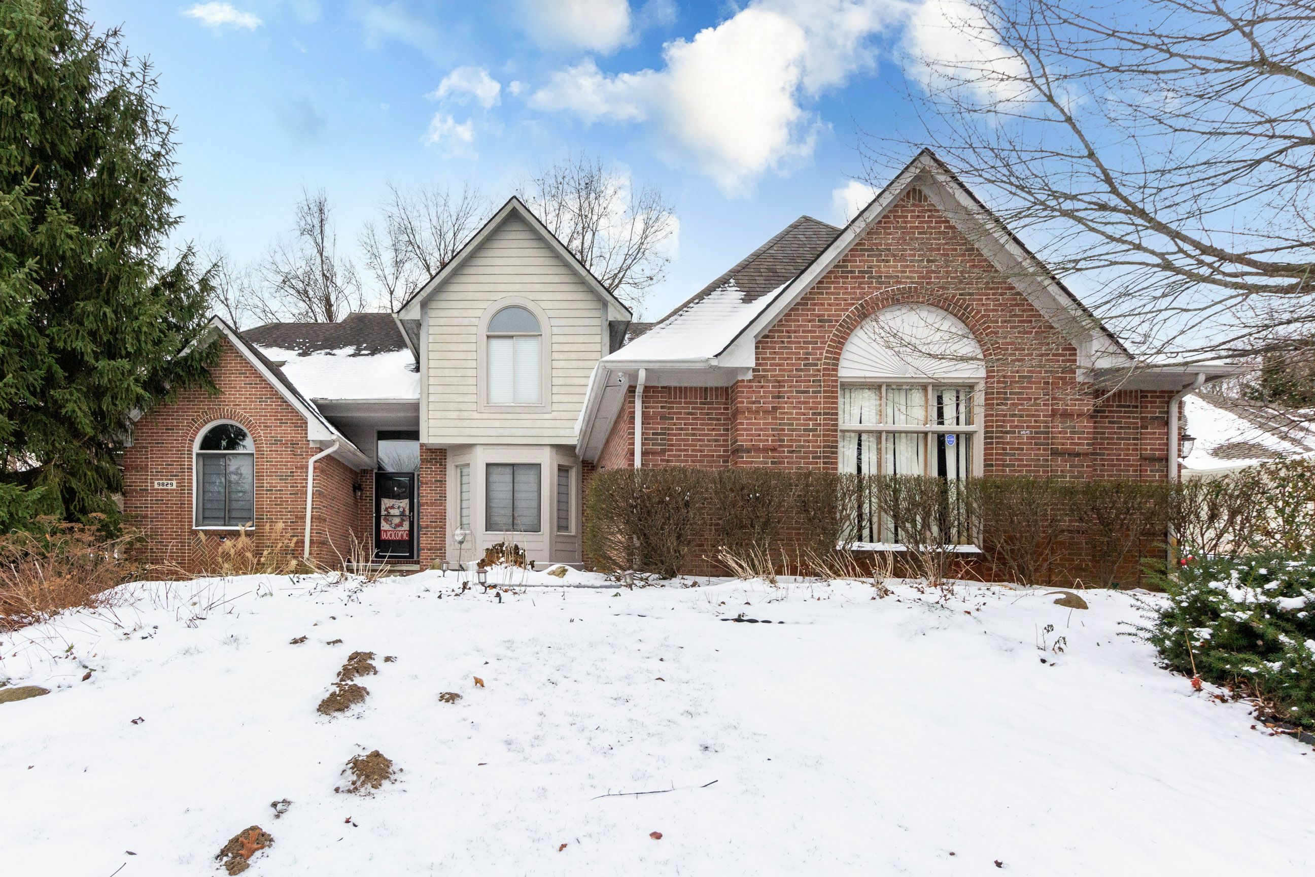 9829 Forest Ridge Drive  Clarkston MI 48348 4163 photo