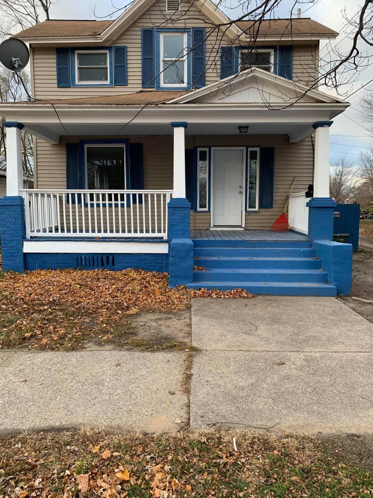 Property Photo: 1217 4th Street MI 49441
