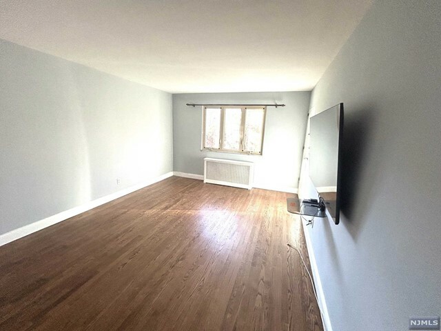 Property Photo:  125 East Clinton Avenue 10A  NJ 07621 