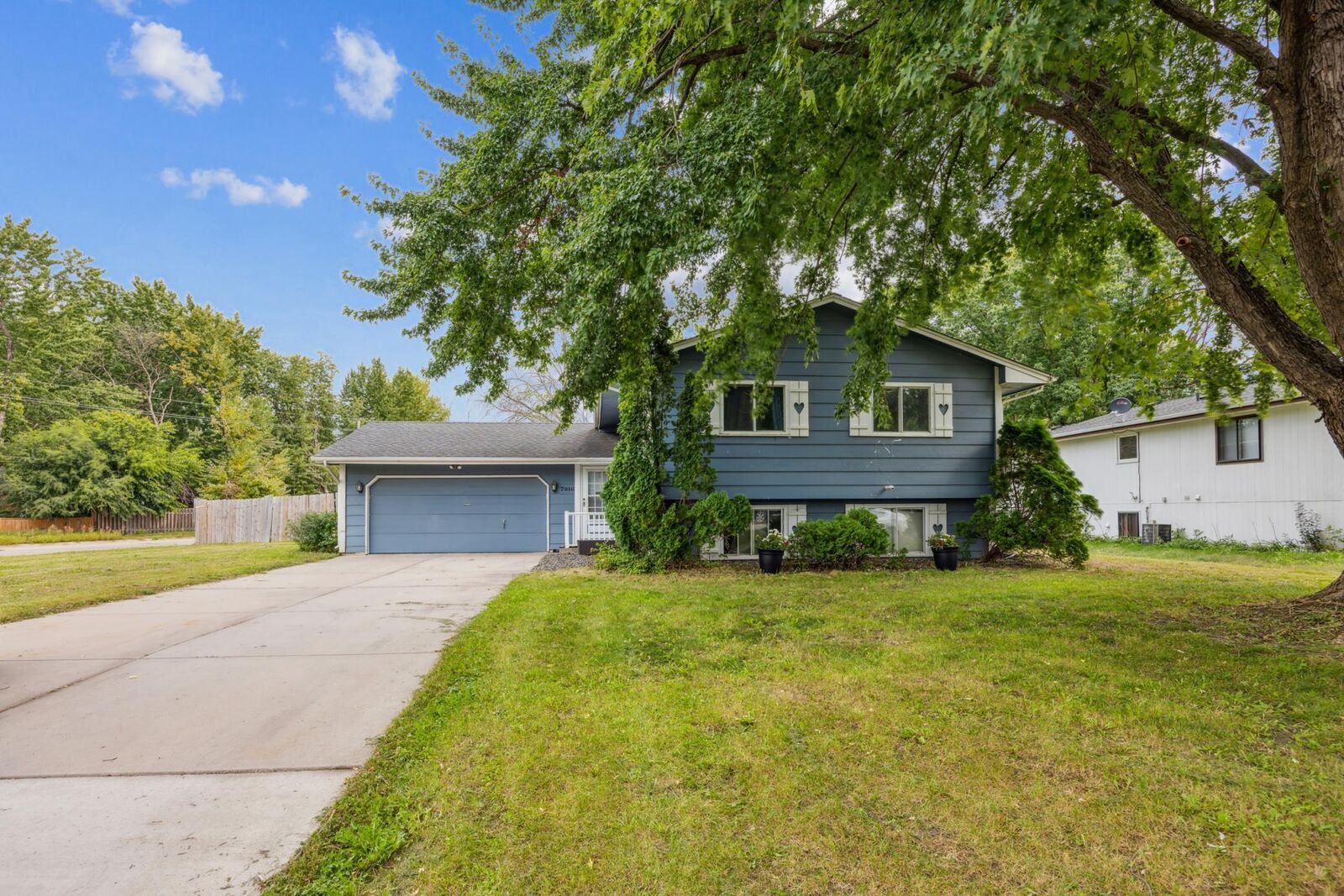 Property Photo: 7816 Beard Avenue N MN 55443