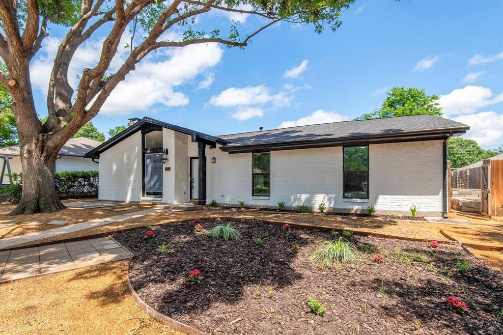 Property Photo:  316 Gwendola Drive  TX 75071 