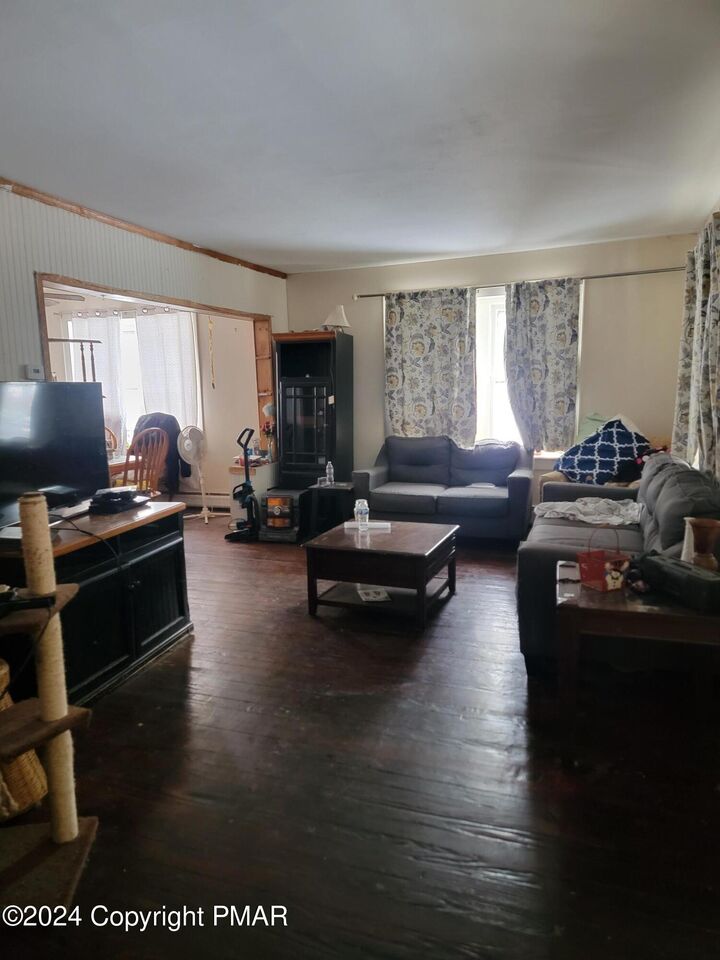 Property Photo: 2261 Long Pond Road PA 18334
