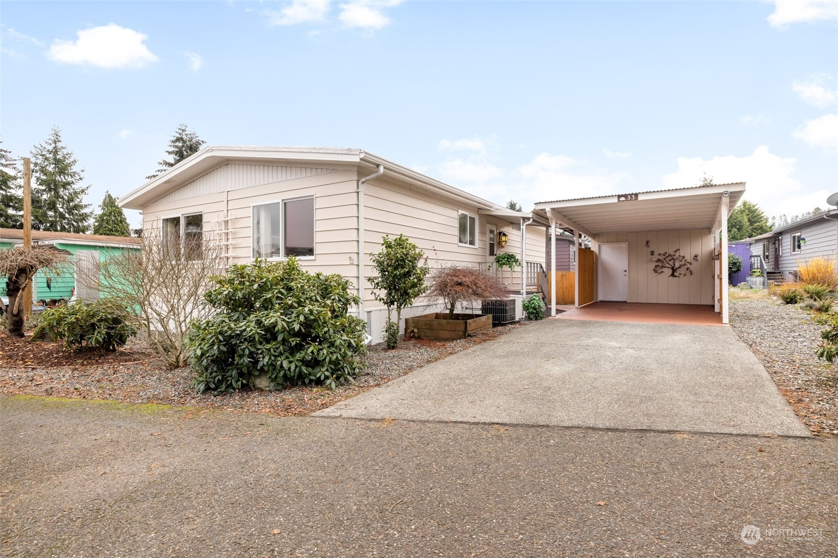 Property Photo:  921 S 3rd Street #33  WA 98382 