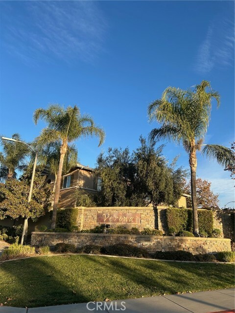 Property Photo:  26438 Arboretum Way 2406  CA 92563 