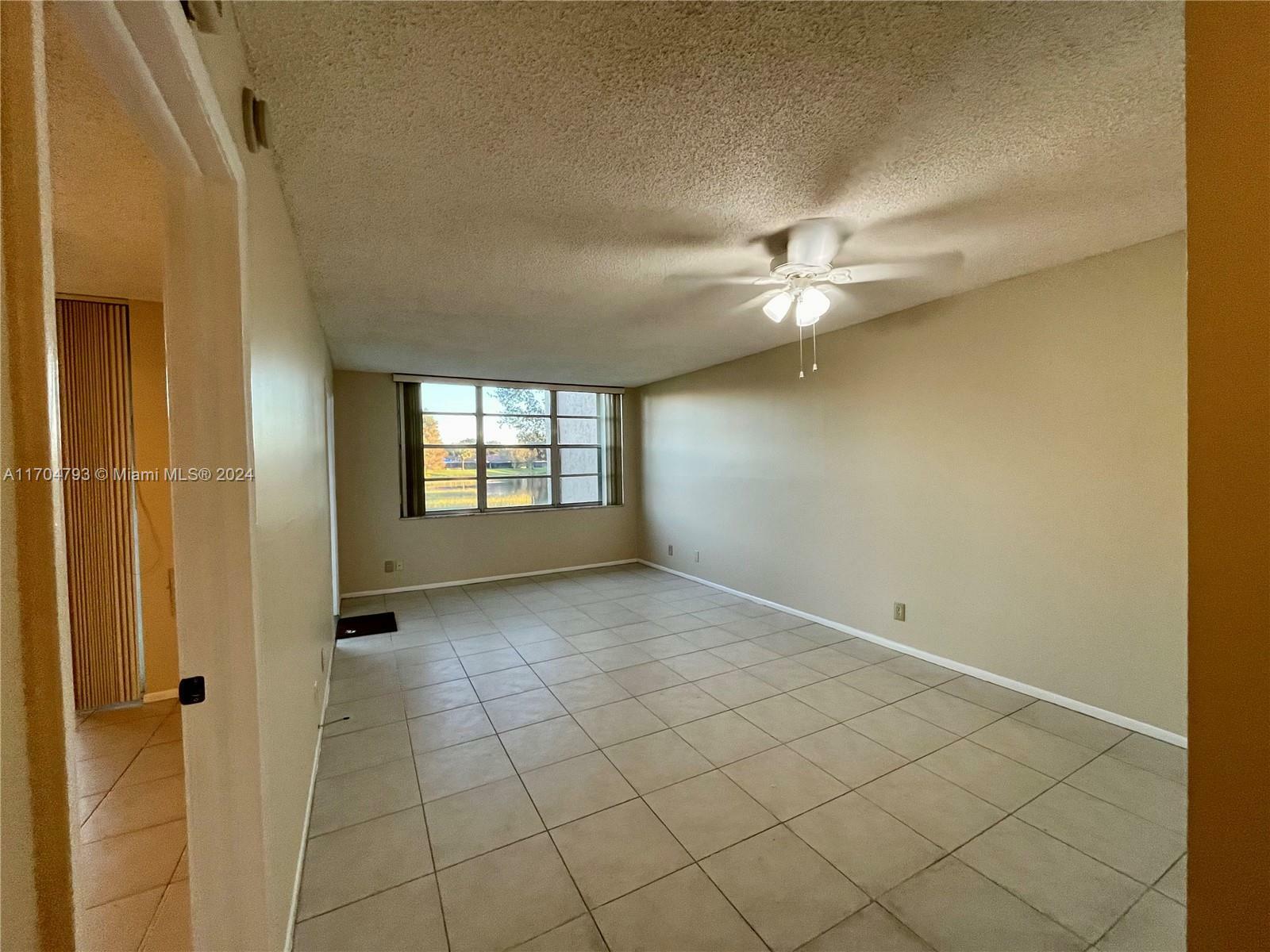 Property Photo:  9470 Live Oak Pl 107  FL 33324 