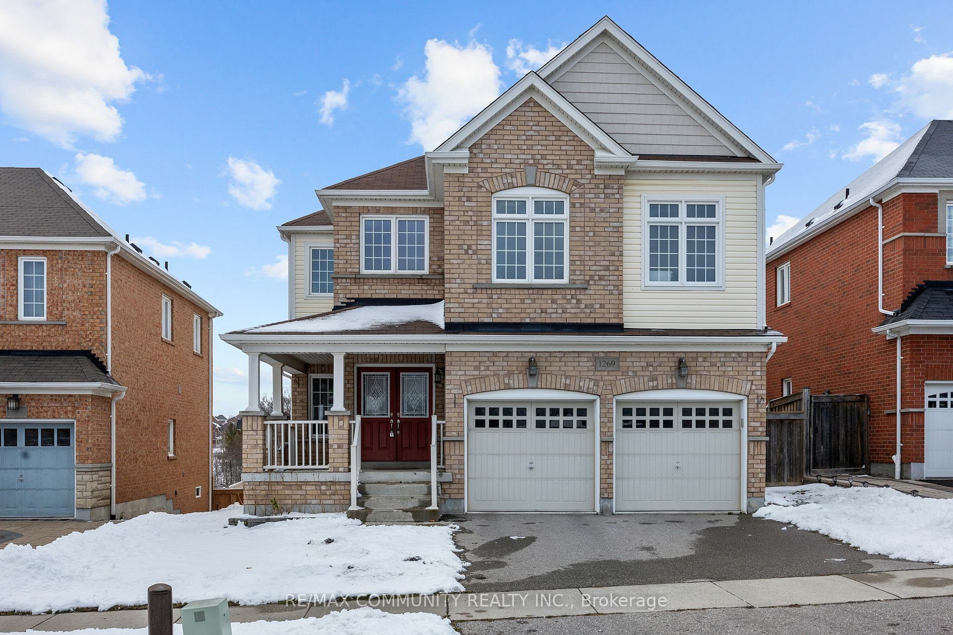 Property Photo:  1269 Salmers Dr  ON L1K 0R7 