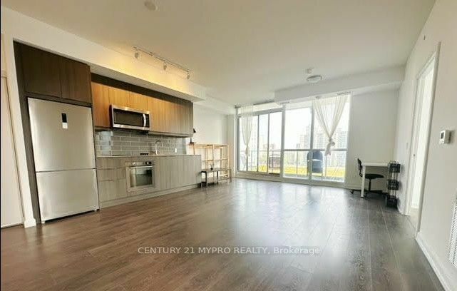 Photo de la propriété:  38 Forest Manor Rd 704  ON M2J 1M1 