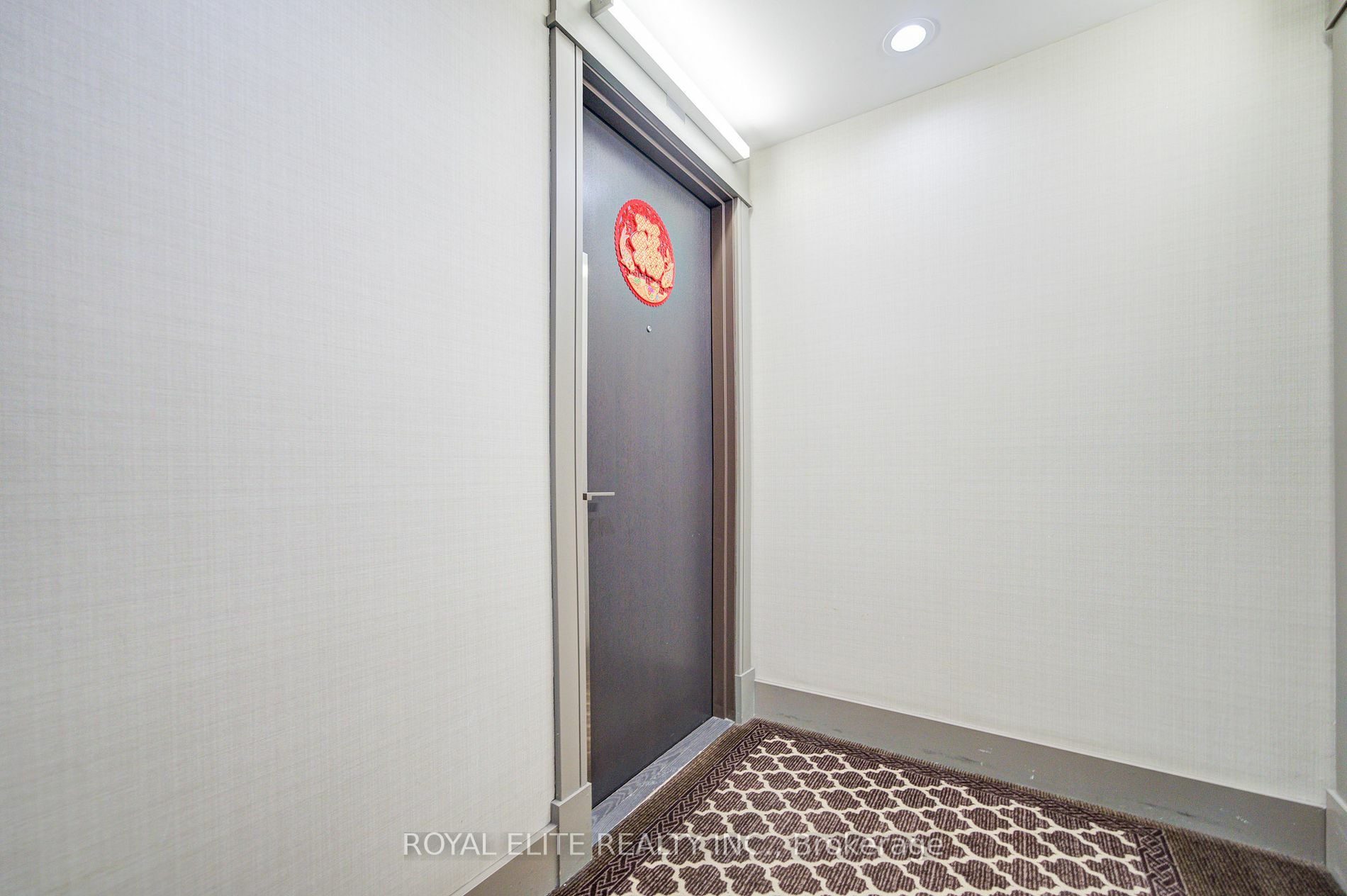 Property Photo:  1060 Sheppard Ave W 103  ON M3J 0G7 