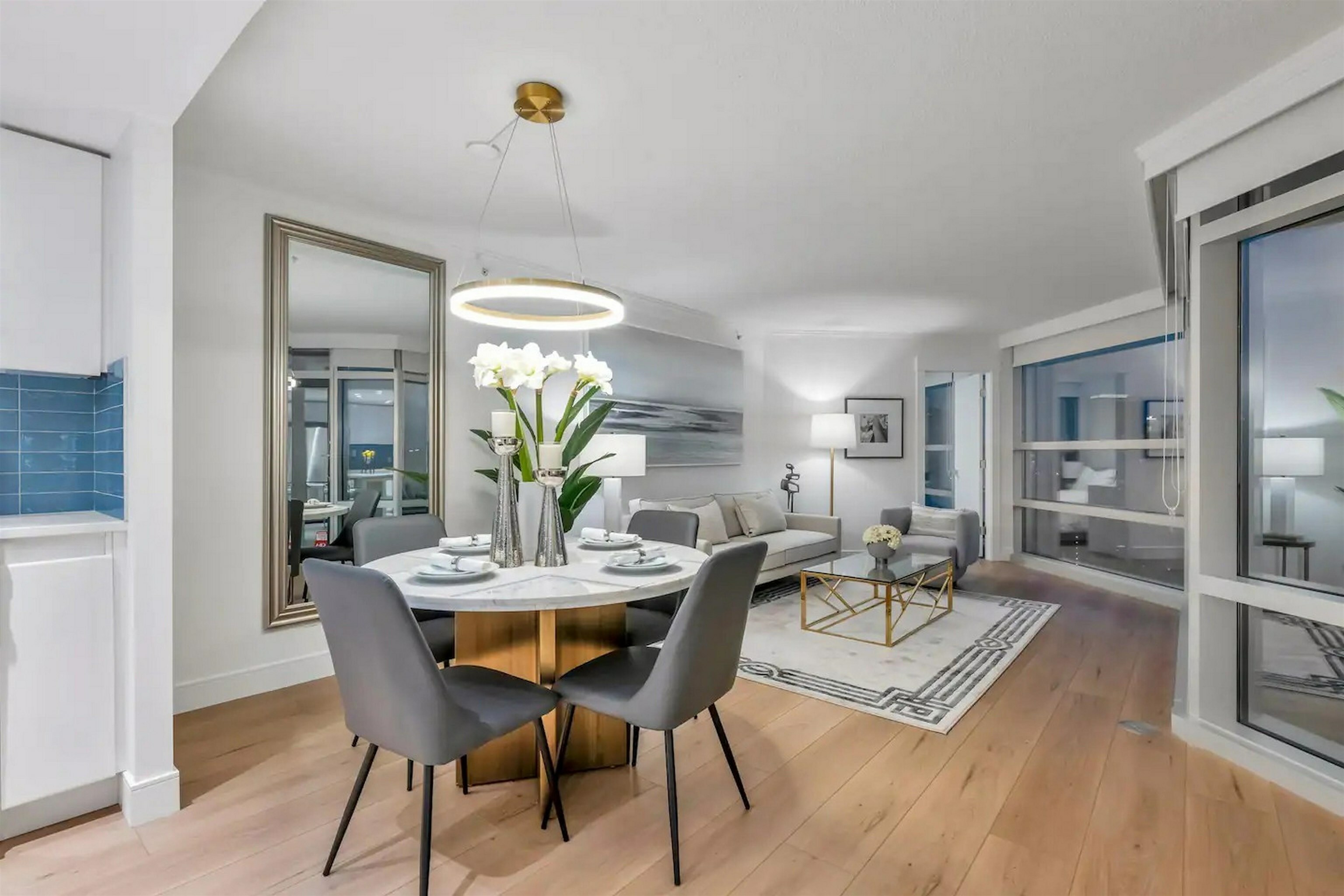 Property Photo:  1050 Burrard Street 2301  BC V6Z 2S3 