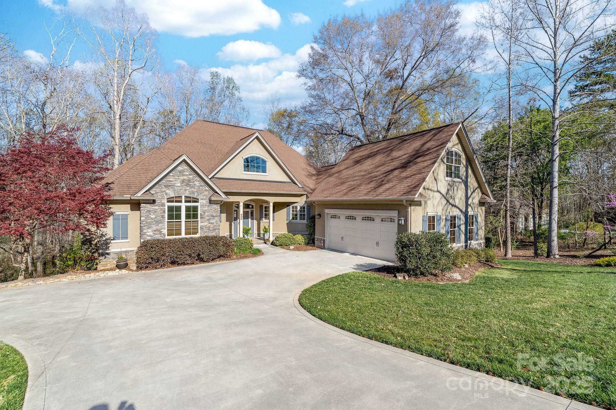 Property Photo: 404 Yorkfield Drive NC 28150