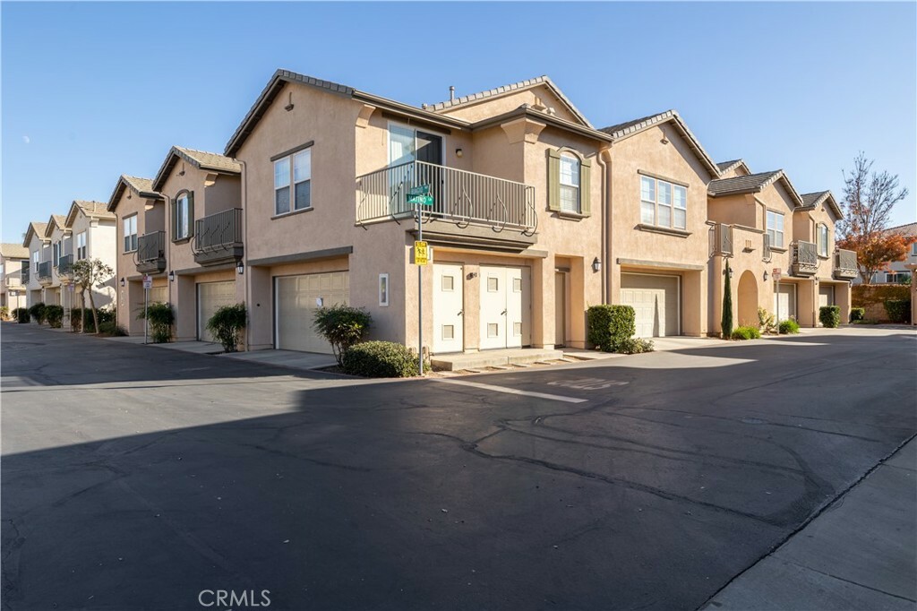 Property Photo:  36370 Matino Lane  CA 92596 