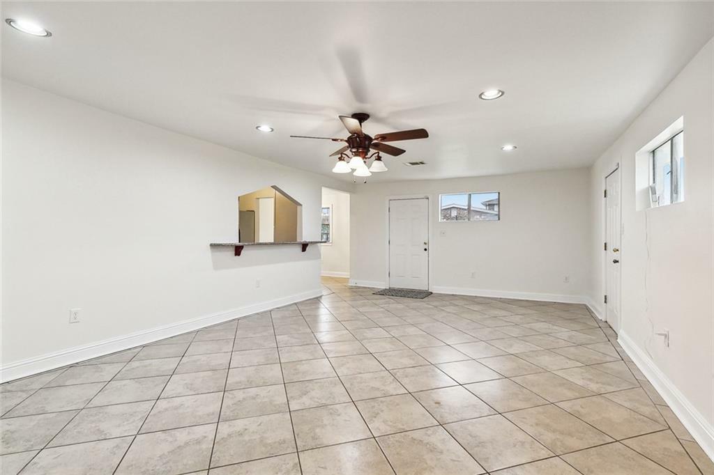 Property Photo:  5647 Pauline Drive  LA 70126 