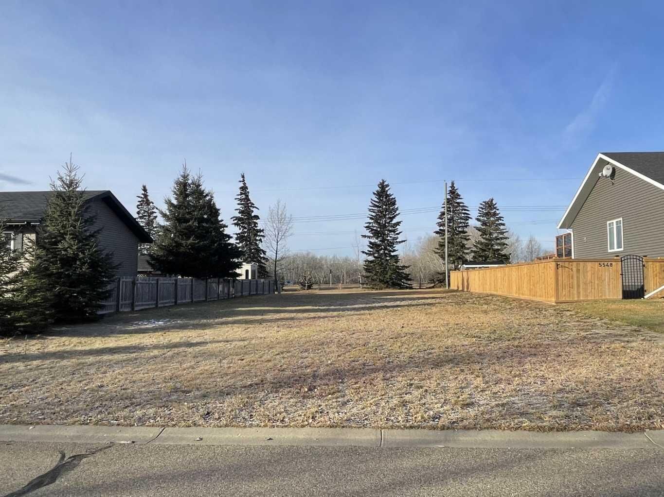 Property Photo:  5544 52 Street  AB T0B 1K0 