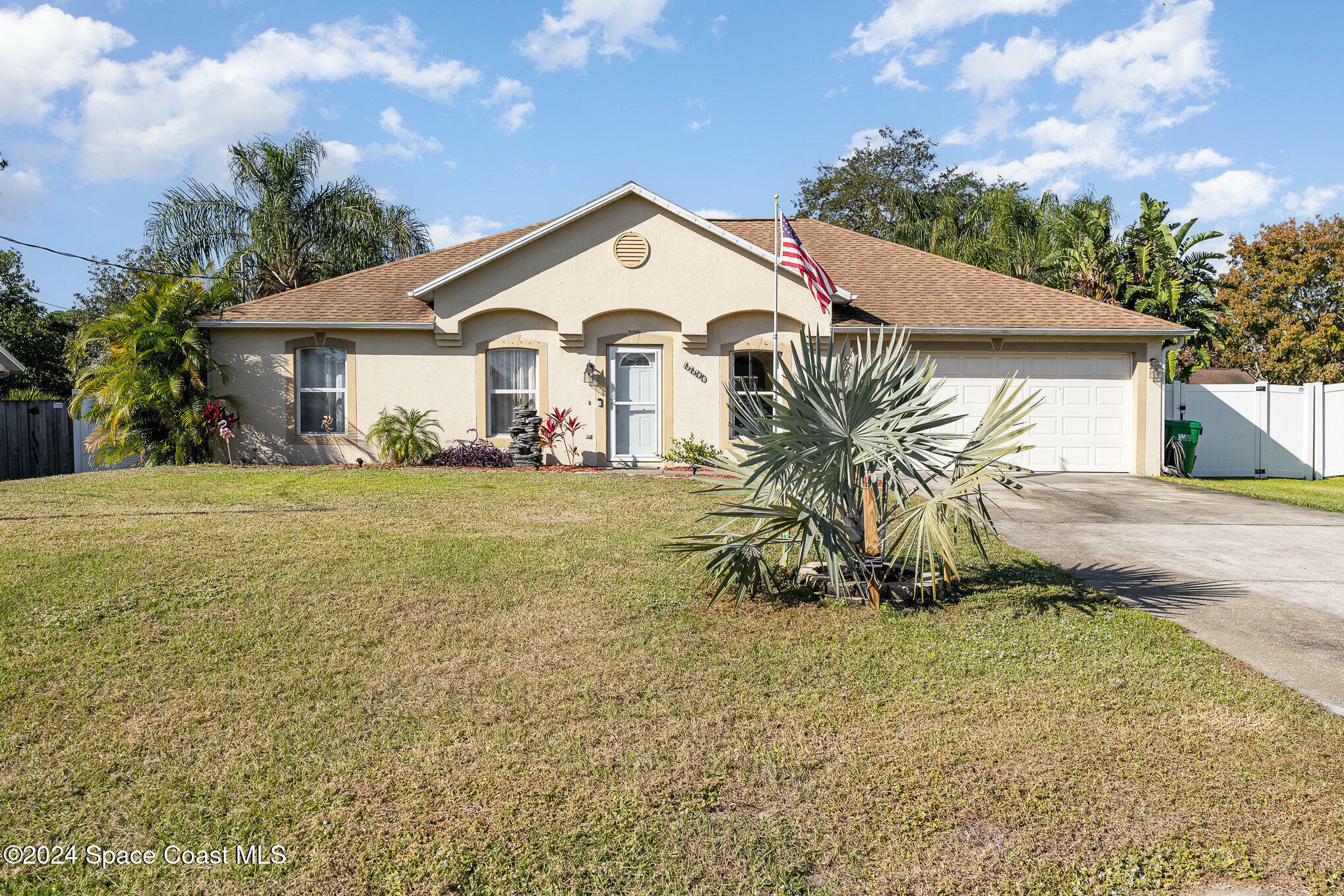 Property Photo:  6600 Bancroft Avenue  FL 32927 