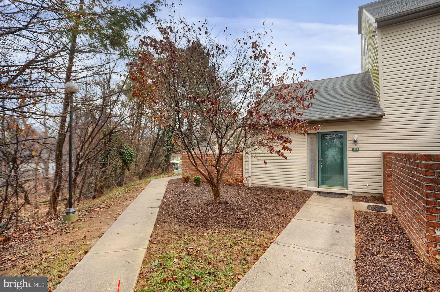 Property Photo:  509 Cherrington Drive  PA 17110 