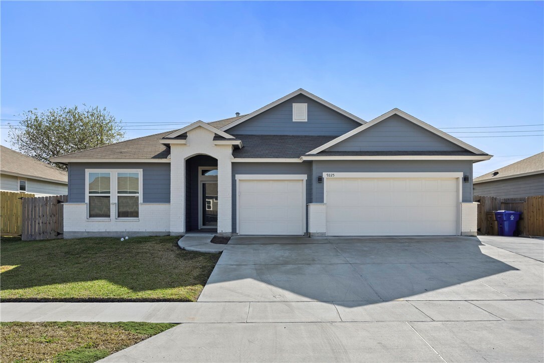 Property Photo:  9225 Neesa Drive  TX 78410 