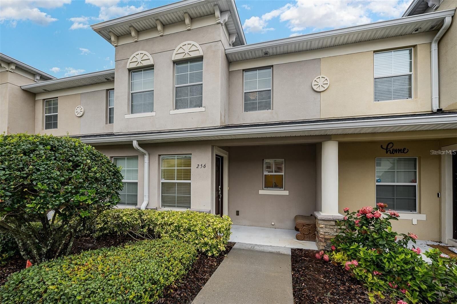 Property Photo: 256 Carina Circle FL 32773