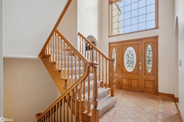 Property Photo:  2917 Woodland Drive  IA 52601