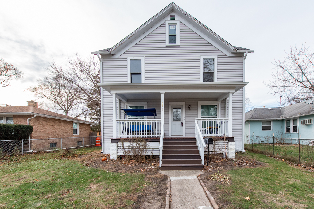 Property Photo:  2806 Elim Avenue  IL 60099 