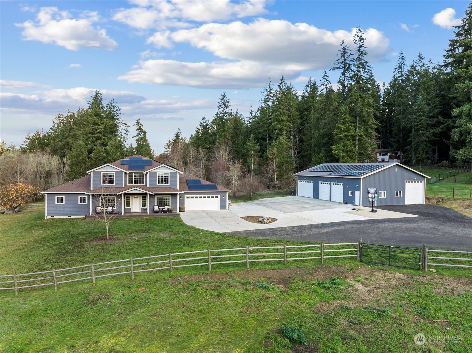 Property Photo:  281 SW Spruce Road  WA 98367 