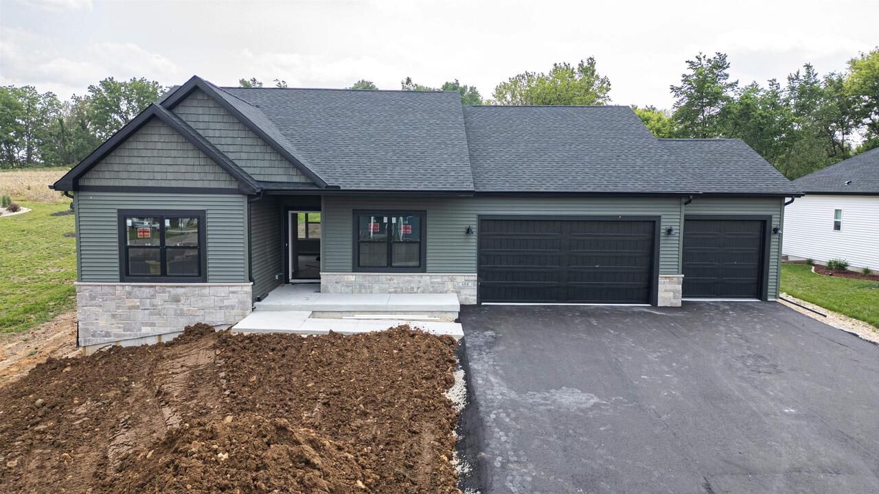 Property Photo: 608 Olson Drive WI 53576