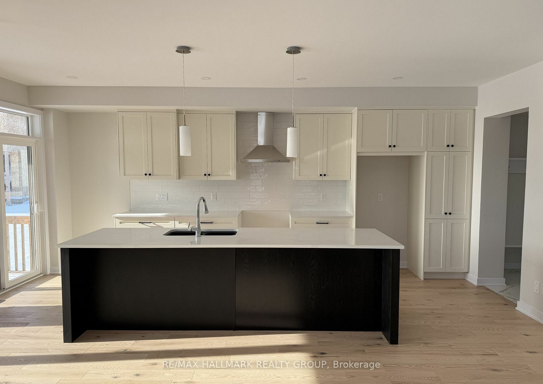 Property Photo:  217 Massalia Cres  ON K4A 5L9 