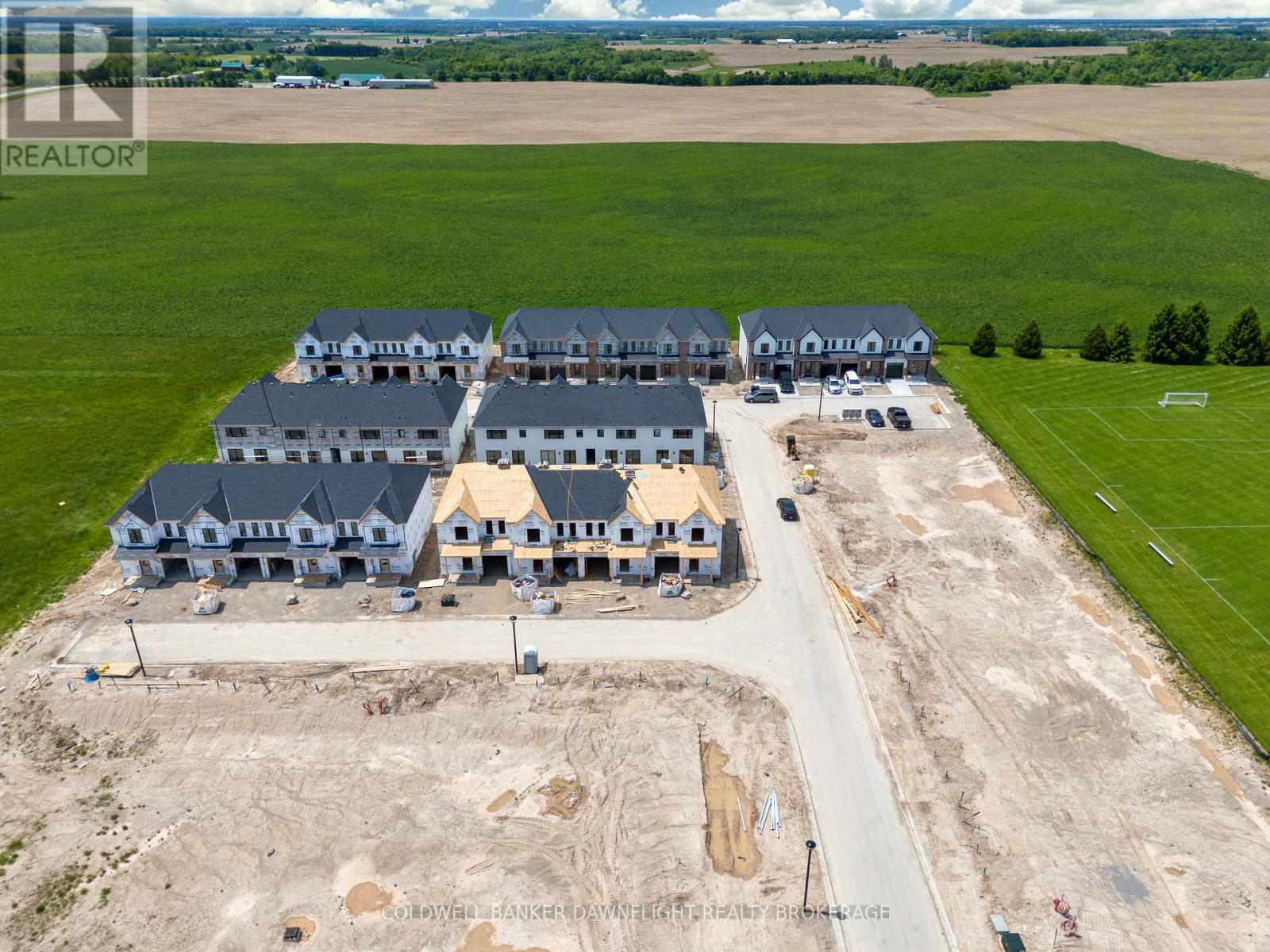 Property Photo: 147 Scotts Drive 27 ON N0M 2J0