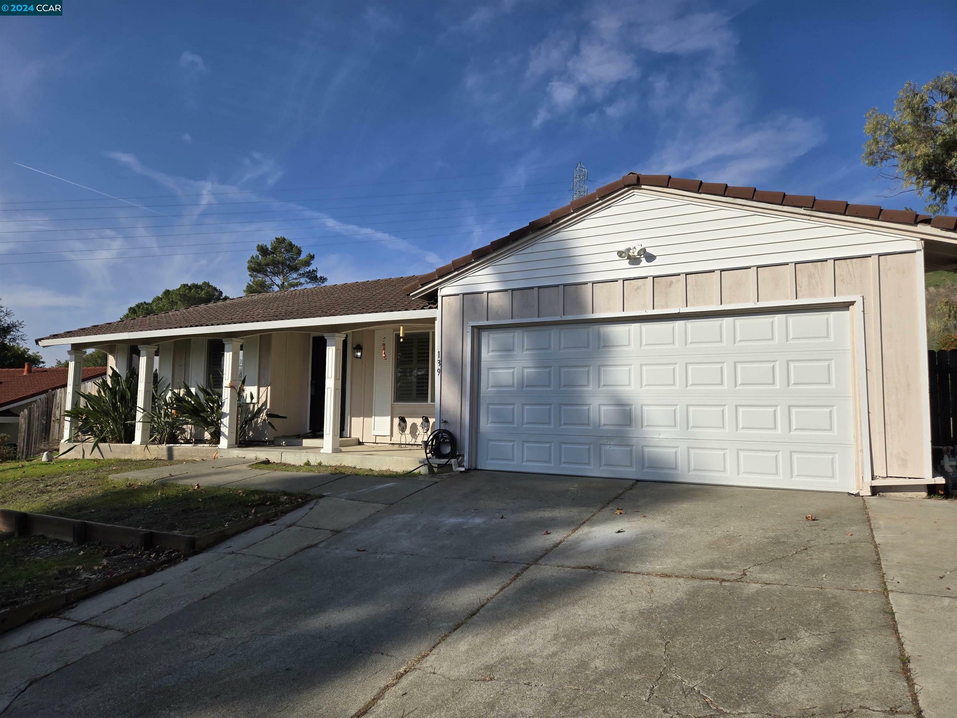 Property Photo:  139 Lancaster Way  CA 94591 