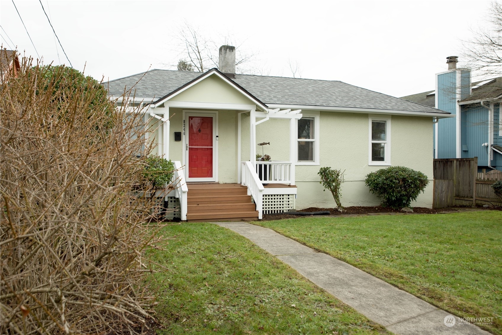 Property Photo:  8246  Ashworth Avenue N  WA 98103 