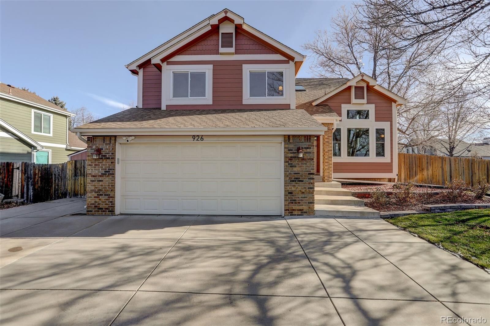 Property Photo:  926 Highland Park Drive  CO 80020 