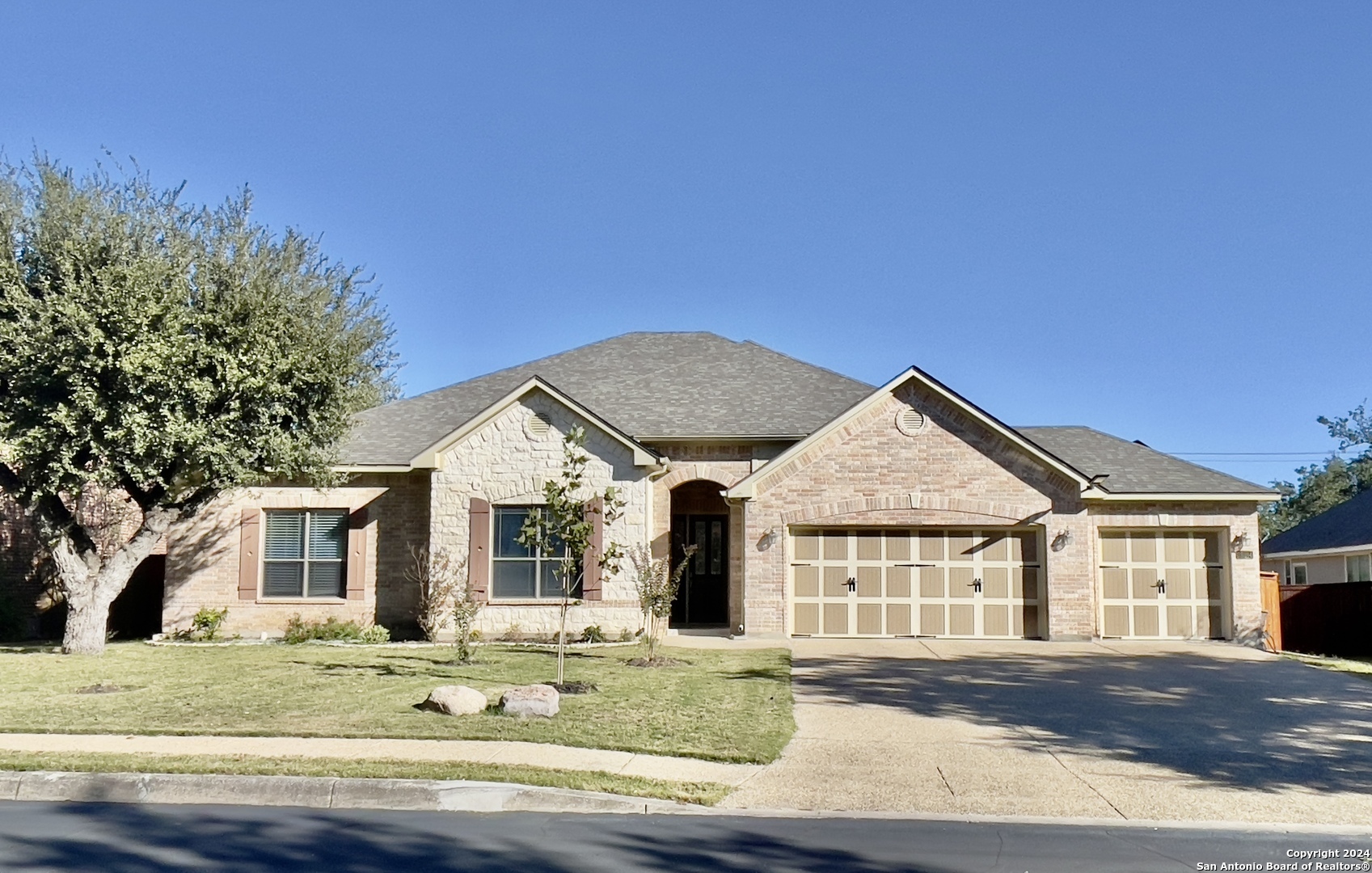 Property Photo:  19214 Boltmore Bay  TX 78258 