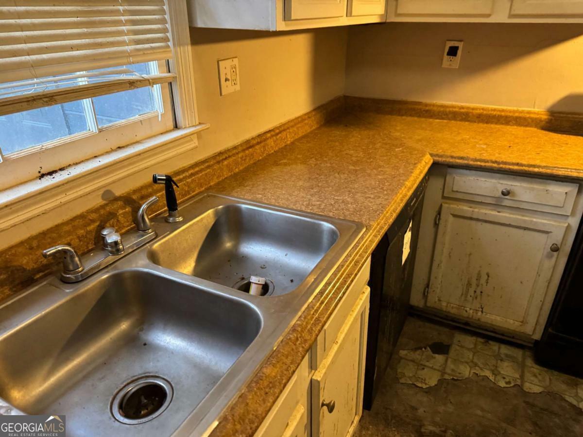 Property Photo: 193 Timber Creek Lane SW GA 30060
