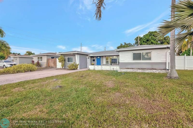 Property Photo:  1506 SW 3rd Ave  FL 33060 