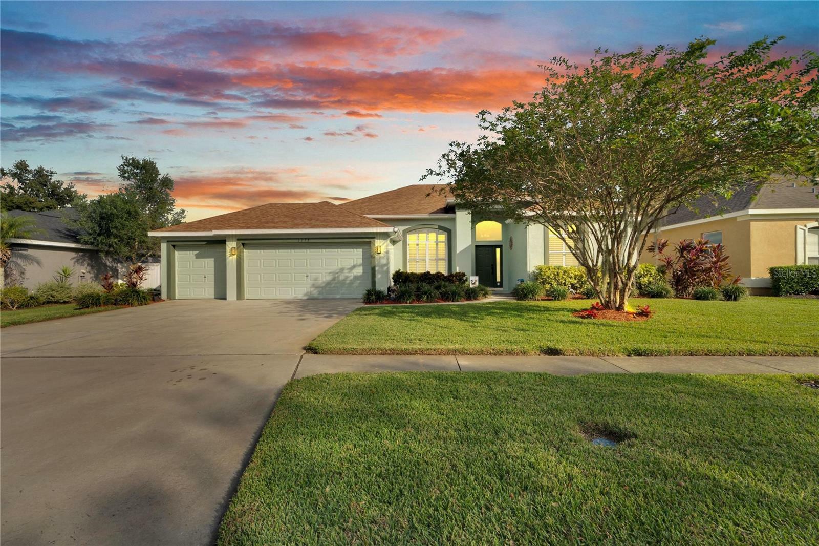 Property Photo:  3118 Partridge Point Trail  FL 33596 