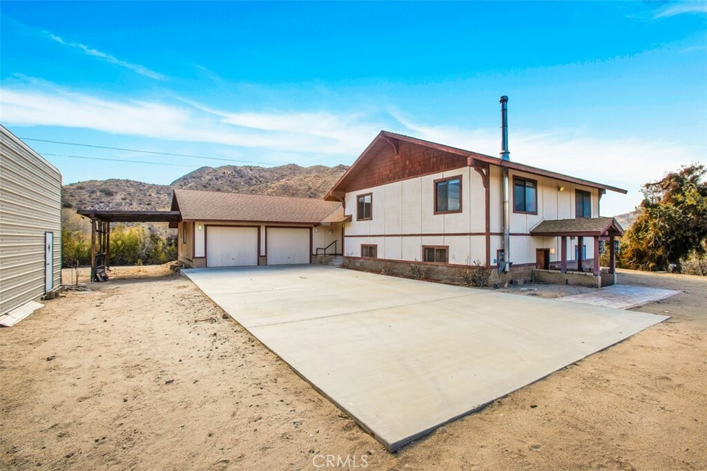 Property Photo:  52324 Canyon Road  CA 92256 