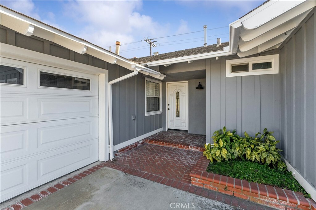 Property Photo:  5952 Padua Drive  CA 92649 