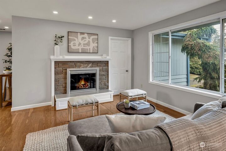 Property Photo:  19434  140th Avenue SE  WA 98058 